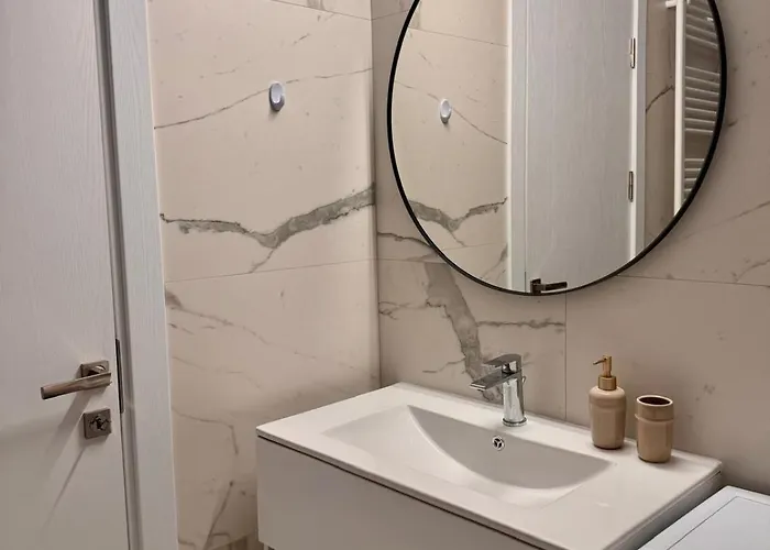 アパート Cozy ブカレスト